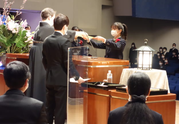 3月3日 第97回卒業式｜昭和女子大学附属昭和中学校・高等学校