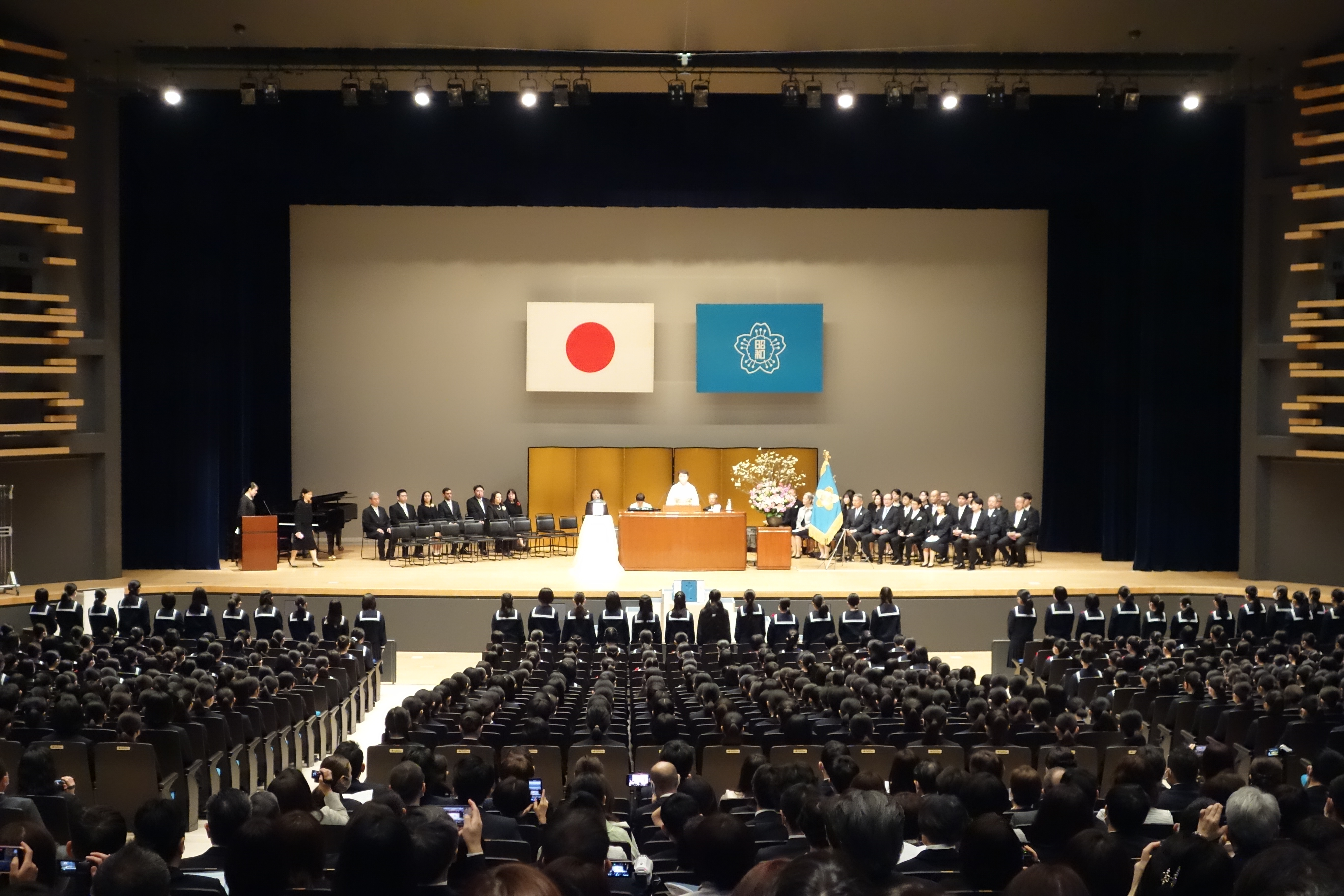 ⑥ (1)